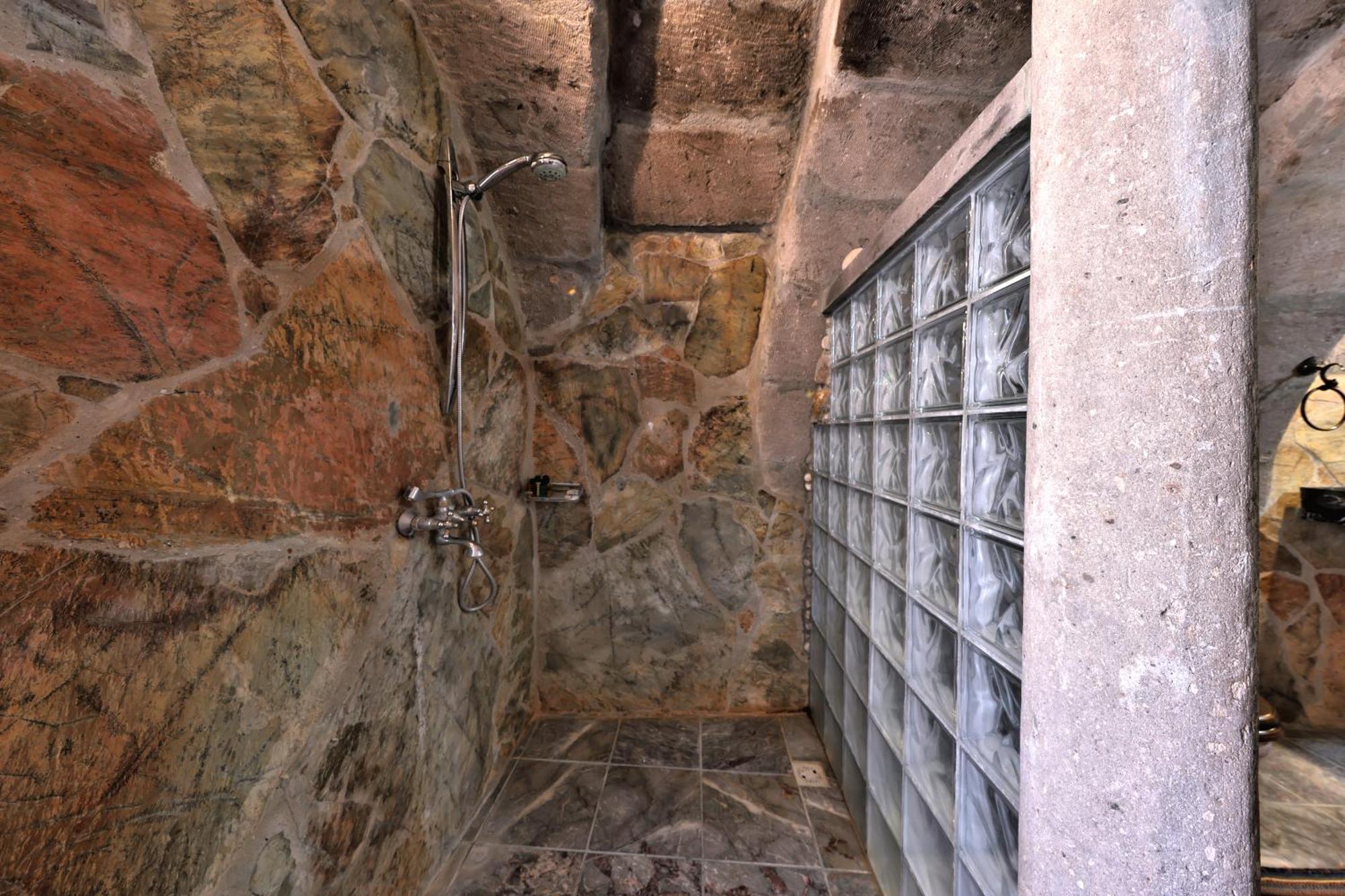 Potamia Cave Suites أورتاحصار المظهر الخارجي الصورة